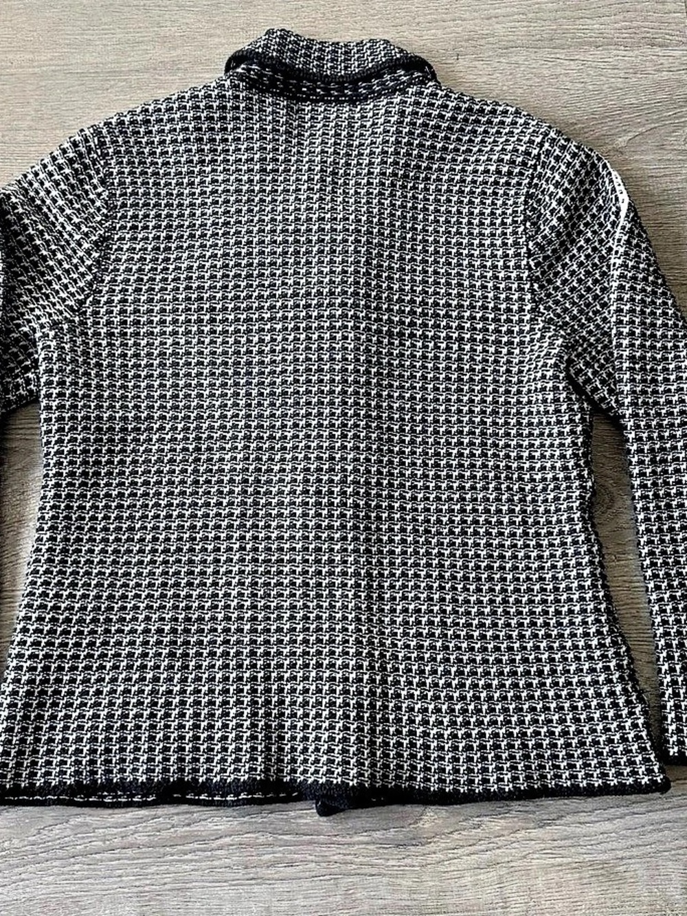 Willow Checkered Blazer in Black & White Like New - L - Picture 3 of 7